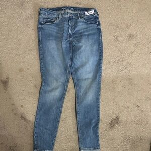 Old Navy Women’s Mid Ride Rockstar super Skinny Jeans size 12